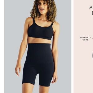 Belly Bandit Mother Tucker Postpartum Compression Biker Shorts NWT